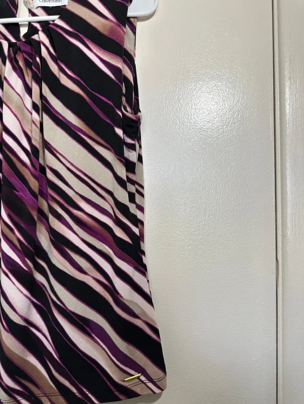 Calvin Klein Sleeveless Abstract Zebra-Pleated Neck Tank Blouse To Size• XS